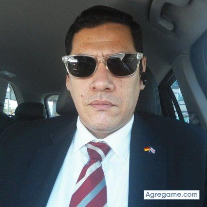 Xavicostarica chico separado en Cartago