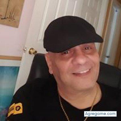 humbertocaceres3224 chico soltero en Miami