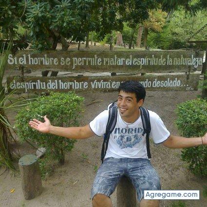 matiasdefloresta chico soltero en Villa Domínico