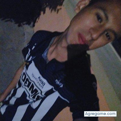 CarlosMon98 chico soltero en Santo Domingo Tonalá