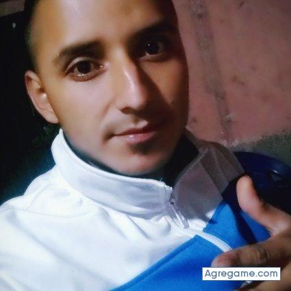 Rogelio180592 chico soltero en León
