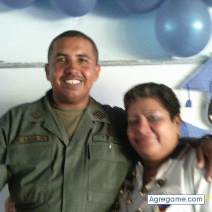 larus chico soltero en Calabozo