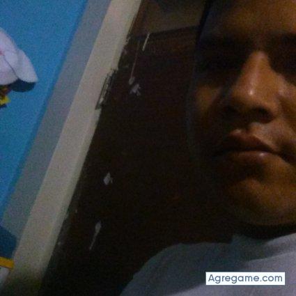 1234564 chico soltero en Atico