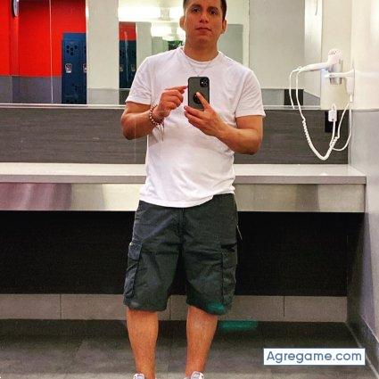 CESAR_AUGUSTO17 chico soltero en Huanta