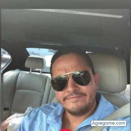 Alexander_dip01 chico soltero en Jacksonville