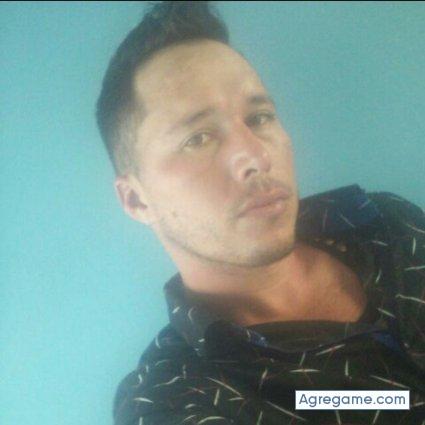 yuniorlp chico soltero en Viñales