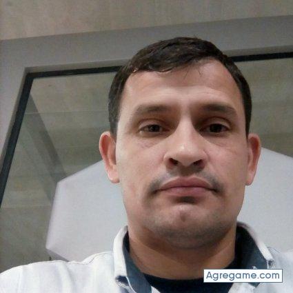 dari_santa chico soltero en Capiatá