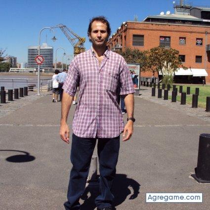 Alejandro_San chico soltero en La Plata