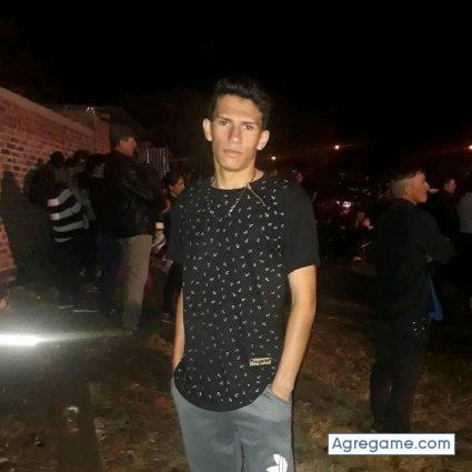 samuelpereyra chico soltero en Puerto Esperanza