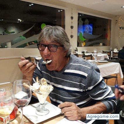 Toniv4 chico soltero en Martorell