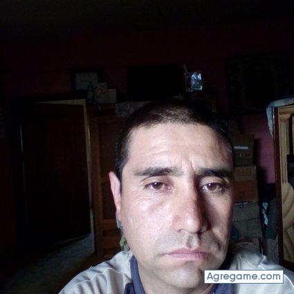 CosmeArroyoArroyo chico soltero en Queréndaro