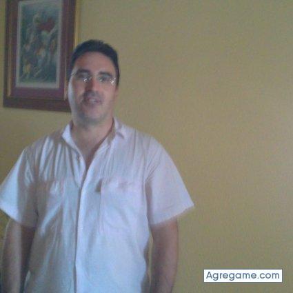 benitoloperaperrote chico soltero en Novelda