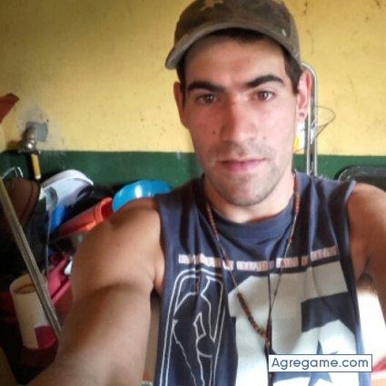 sopaa35 chico soltero en Ceibas