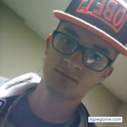 j--u--a--n--m---- chico soltero en Caldas