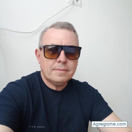 ---------------6017 chico soltero en 