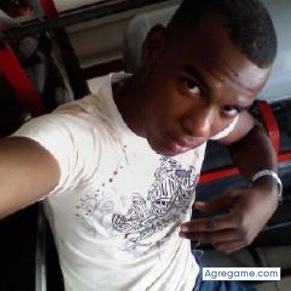 willie02 chico soltero en Villa Mella