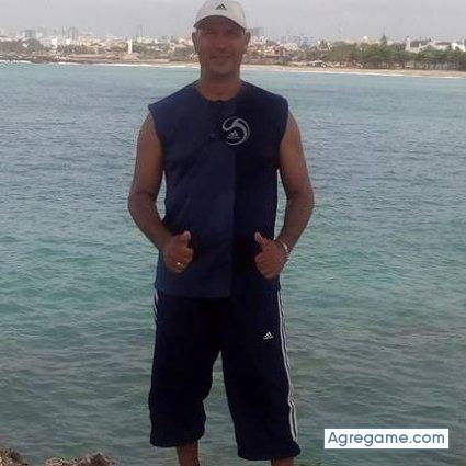 jhonnyernesto chico soltero en Porlamar