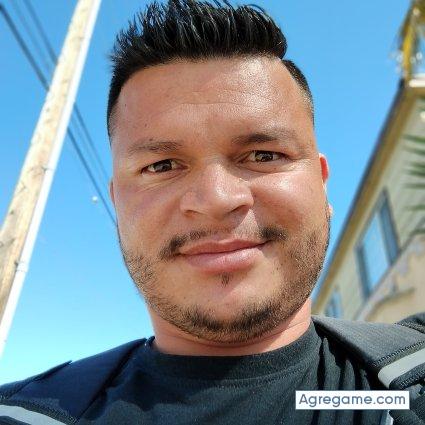 Enilmedina chico soltero en Los Angeles