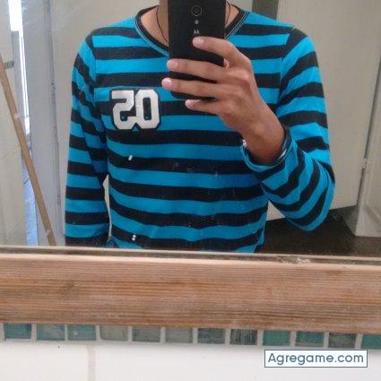 Danielcolo chico soltero en Monte Chingolo