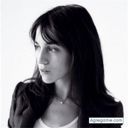 nocheartica chica soltera en Pamplona