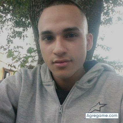 SEBAStian199802 chico soltero en Envigado