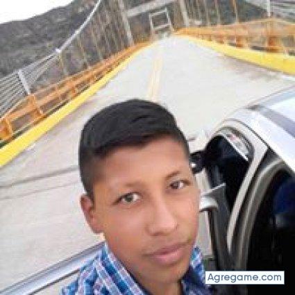 sebastiansantacruz chico soltero en La Pintada