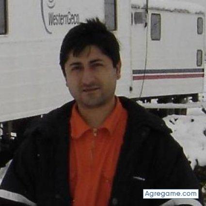 Zigurat chico soltero en Ingenio Santa Ana