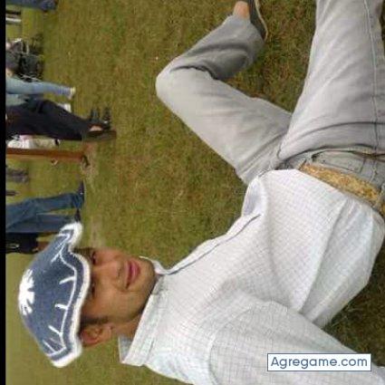 cesargustavo5490 chico soltero en Villa Elisa