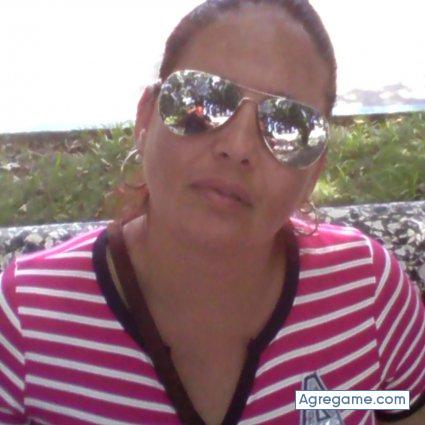 Yulema chica soltera en Cabaiguán