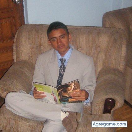 erickmales chico soltero en Quito