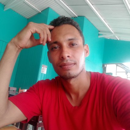 Jmorenosex chico soltero en Liberia