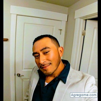 Israelca chico soltero en Provo