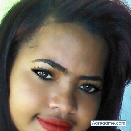 Meira Busco Mujer Soltera
