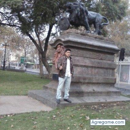 adderlyn chico soltero en San Esteban