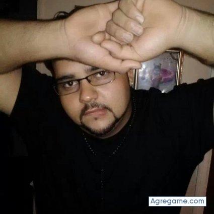 izzydetampa chico soltero en Lilburn