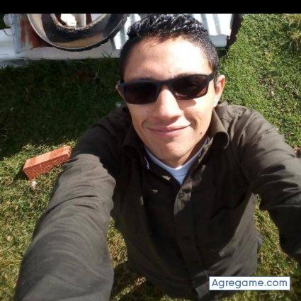 Juqncamilogaray chico soltero en Duitama