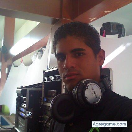 eldon1 chico soltero en Petare