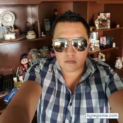 Jhoos chico soltero en Temascalapa