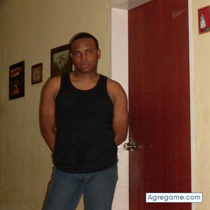 KOBI chico soltero en Maracay