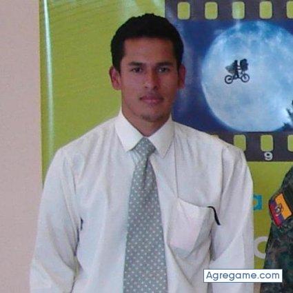 xaviervillegas chico soltero en Quito