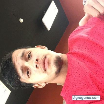 Talaangel chico soltero en Escazú