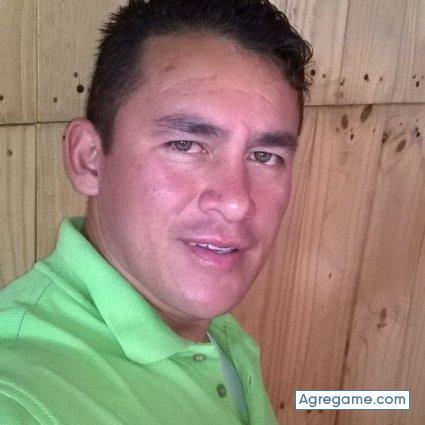 nestoralfonso9251 chico soltero en Sonsón