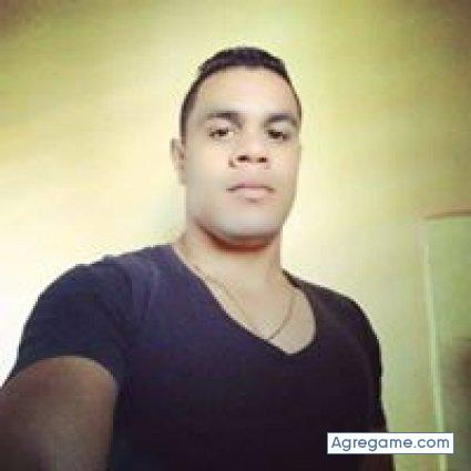 yunierde chico soltero en Majagua