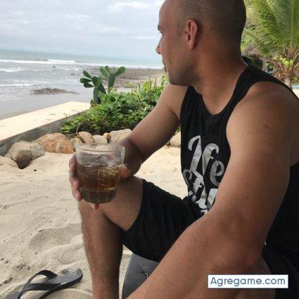 arquimedesbernal chico soltero en El Dorado