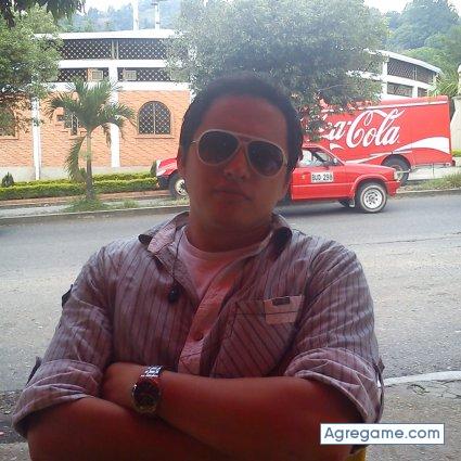 zeus24 chico soltero en Bucaramanga