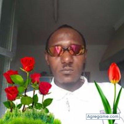 amadoucamara chico soltero en Calahonda