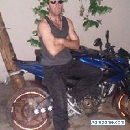 ricardowilliams chico soltero en Dique Luján