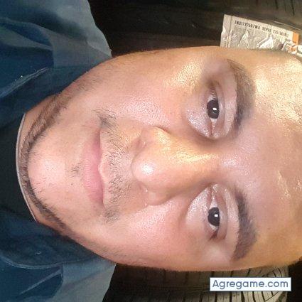 Cardona1234 chico soltero en Greenville