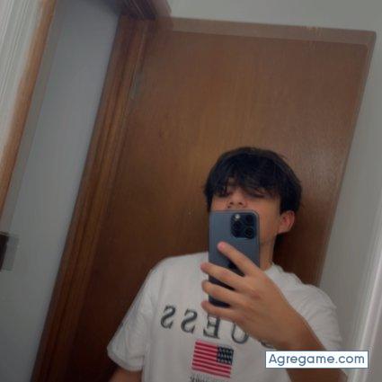 MarlonMtz chico soltero en Dekalb