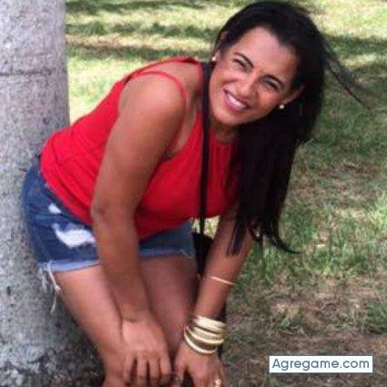 esther100 chica soltera en Athens